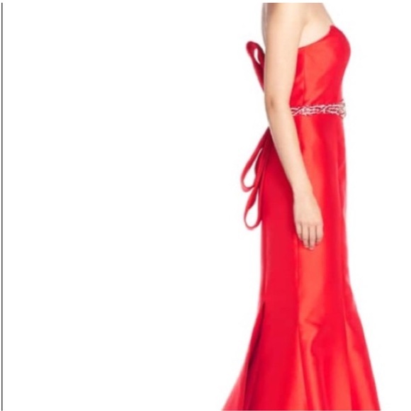 Terani Red Embellished Back Bow Satin Mermaid Gown - Picture 3 of 5